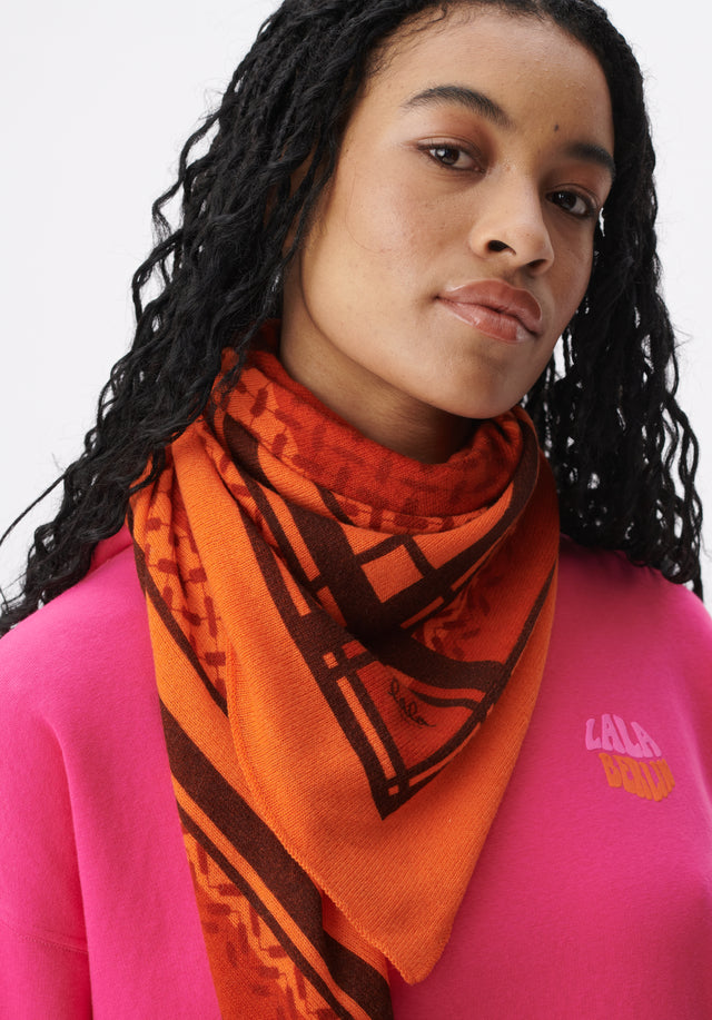 Triangle Trinity Double Heritage double heritage paprika - This luxuriously soft, triangle-shaped cashmere scarf features a print in... - 1/3