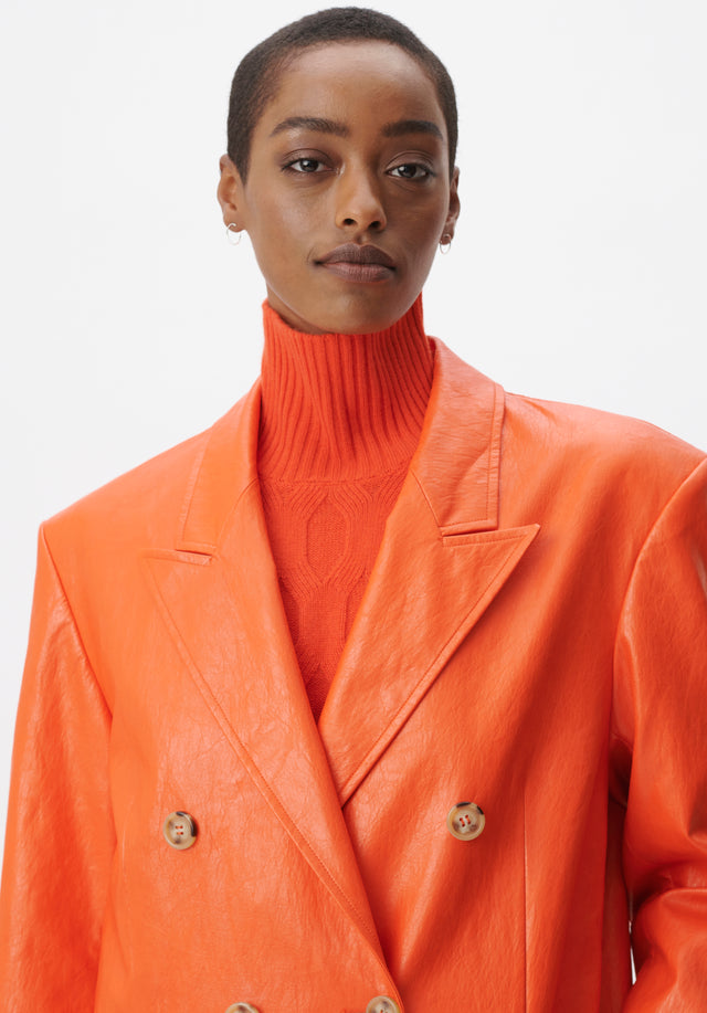 Coat Odith paprika - The showstopper! Featuring a monochromatic orange leather coat made from... - 4/6
