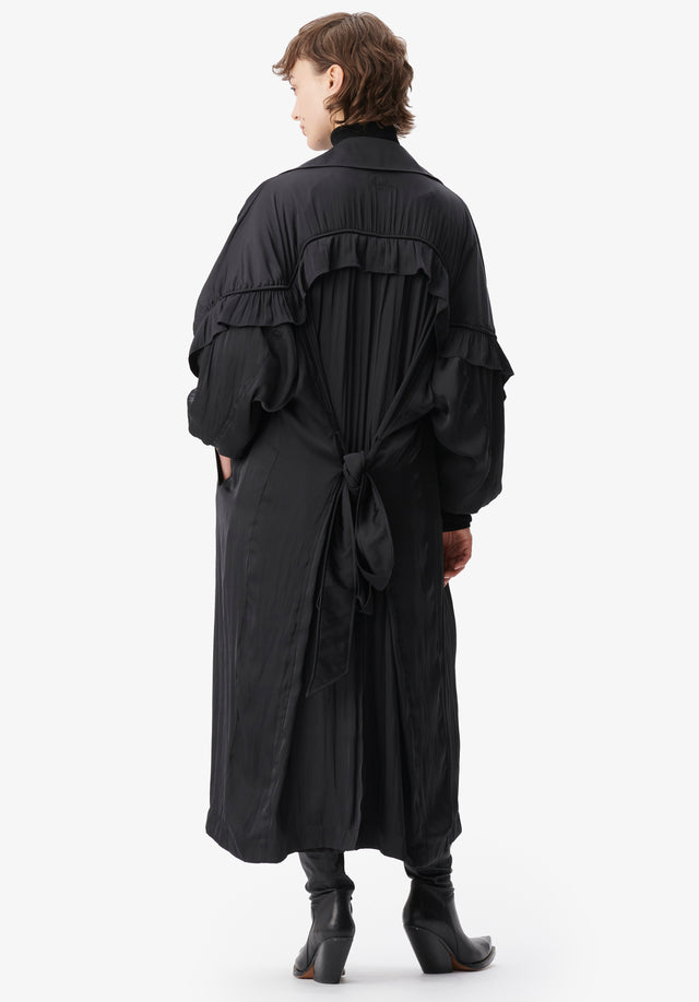 Coat Olaya black - Ein Trenchcoat aus schwarzem Satin mit Volants an den Ärmeln... - 5/7