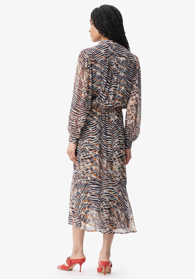 Dress Delio zebra shibori - Feminine Ästhetik trifft auf einen temperamentvollen Print. Dieses unkomplizierte Kleid... - 3/6