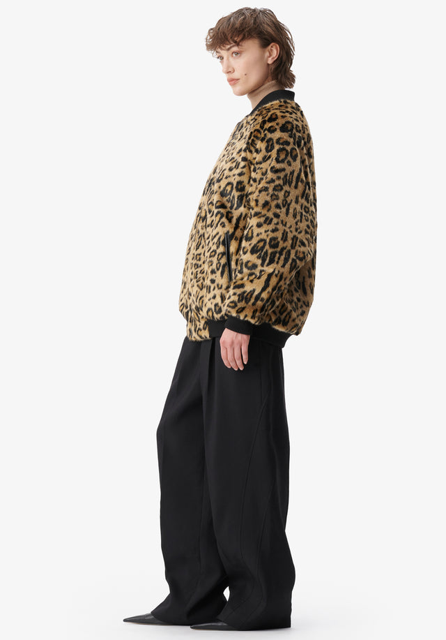 Jacket Janna leo fake fur - Featuring a wild leo print, this punky fake fur bomber... - 2/8