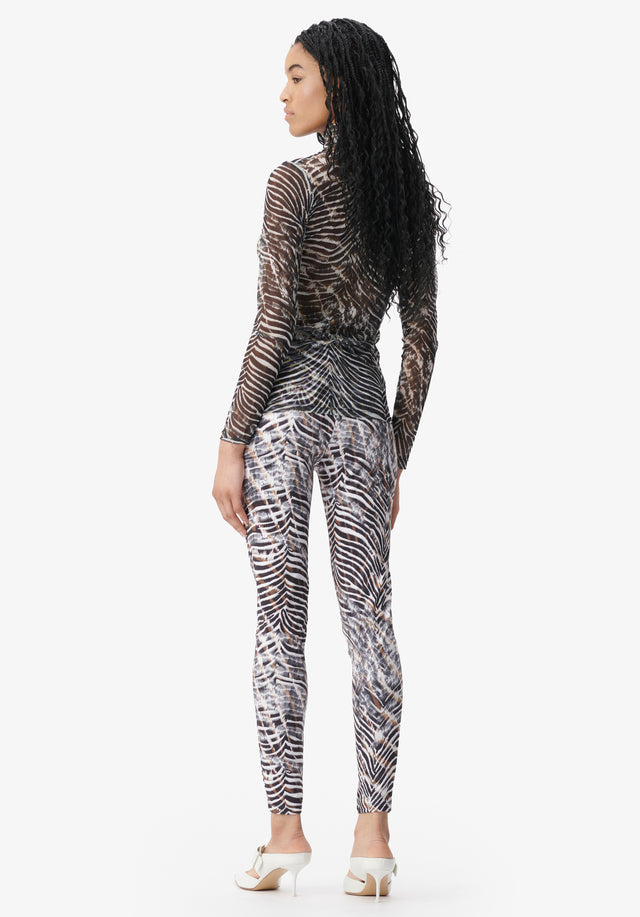 Longsleeve Carolyn dark zebra shibori - Carolyn ist die perfekte Wahl für layering Looks in diesem... - 3/4