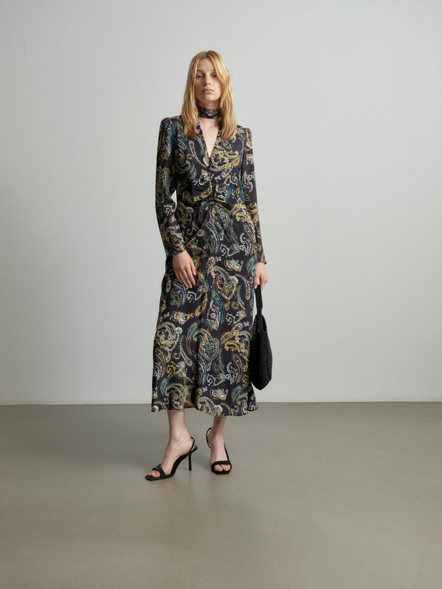Dress Damaso paisley park - Crafted from luxurious crêpe de chine fabric, its ultra-feminine silhouette,...
