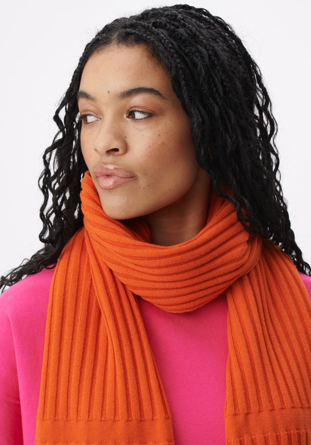 Scarf Anissa paprika - With three lovely colors to choose from and a soft... - 2/4