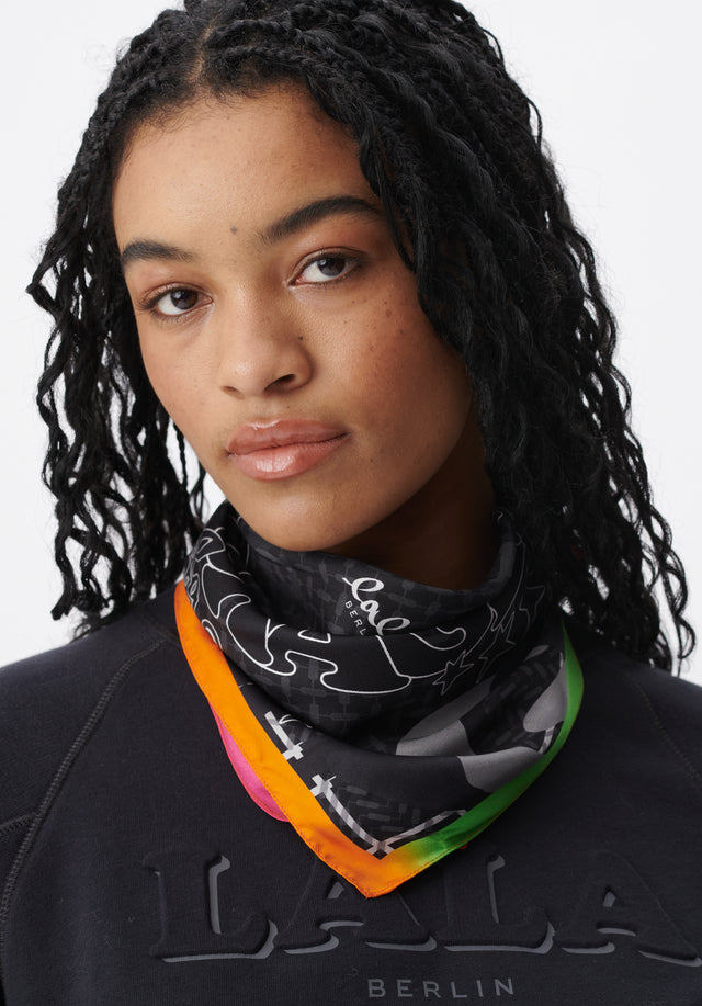 Cube Ahrina star black - Featuring seasonal colors and playful prints, this rectangular scarf is... - 1/3