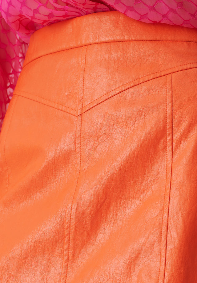 Skirt Skyla paprika - The color pops! An orange leather miniskirt with a sexy... - 4/5