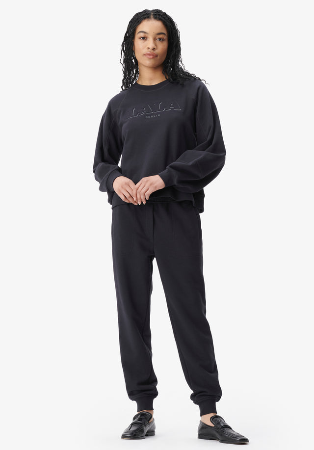 Sweatshirt Ipara black - An upgrade to the classic lala sweatshirt. A raglan sleeve... - 1/5