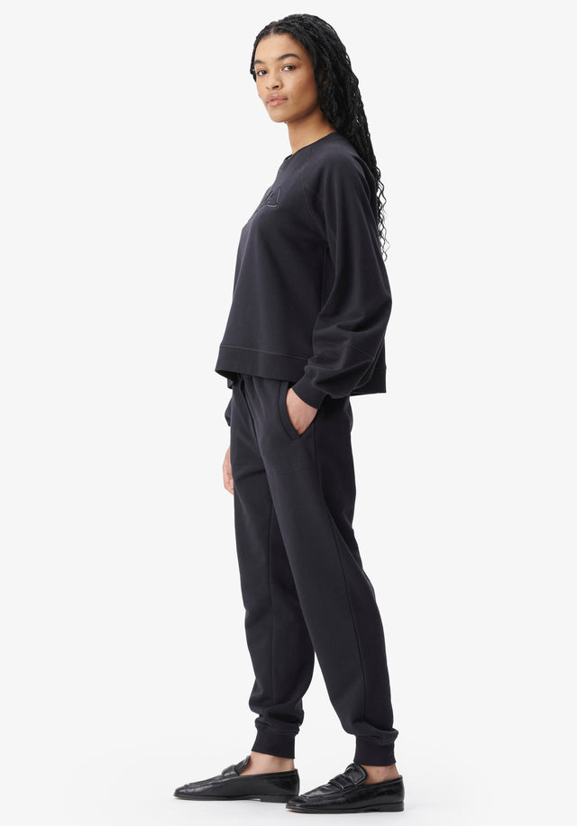 Sweatshirt Ipara black - An upgrade to the classic lala sweatshirt. A raglan sleeve... - 2/5