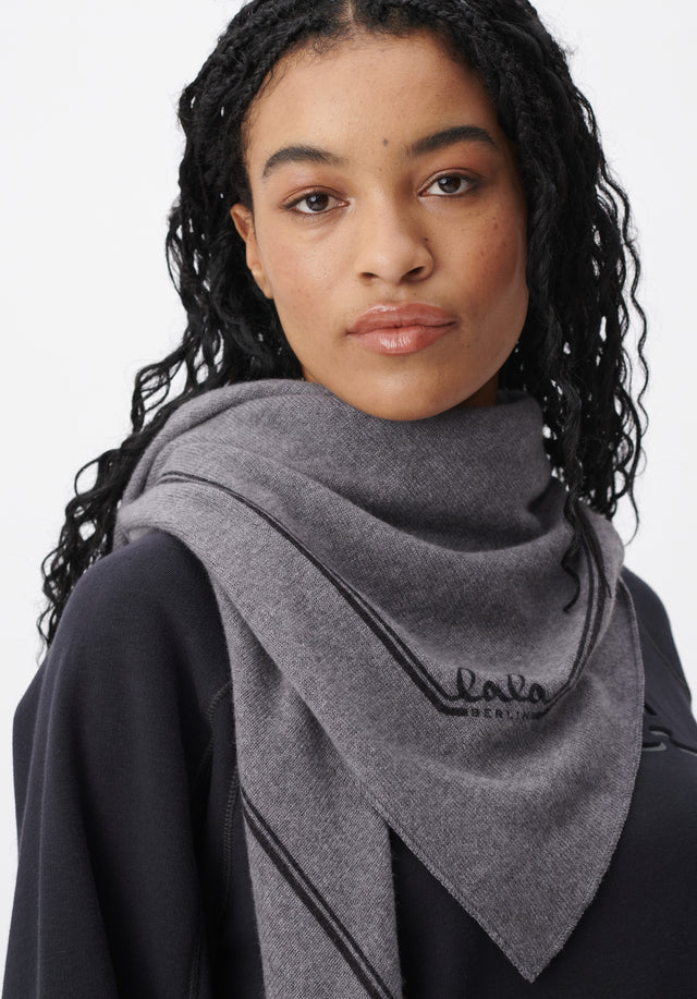 Triangle Solid black shades - The ultra-soft, versatile cashmere scarf comes with a subtle logo.... - 1/4