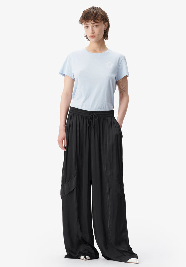 T-Shirt Cara cloud - Classic Cara, unkompliziert und feminin. Aus 100 % Baumwolle mit... - 1/5